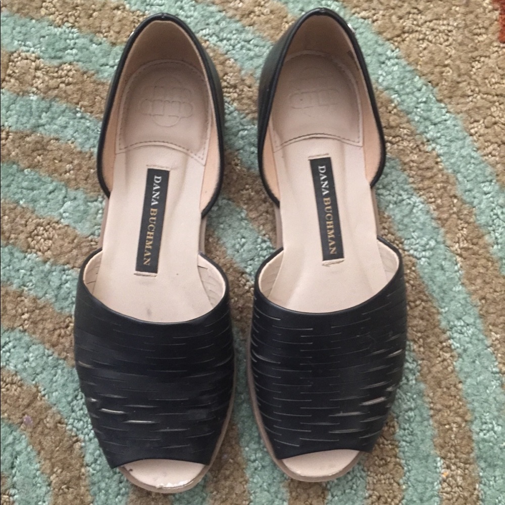 Black Cut-Out Flats